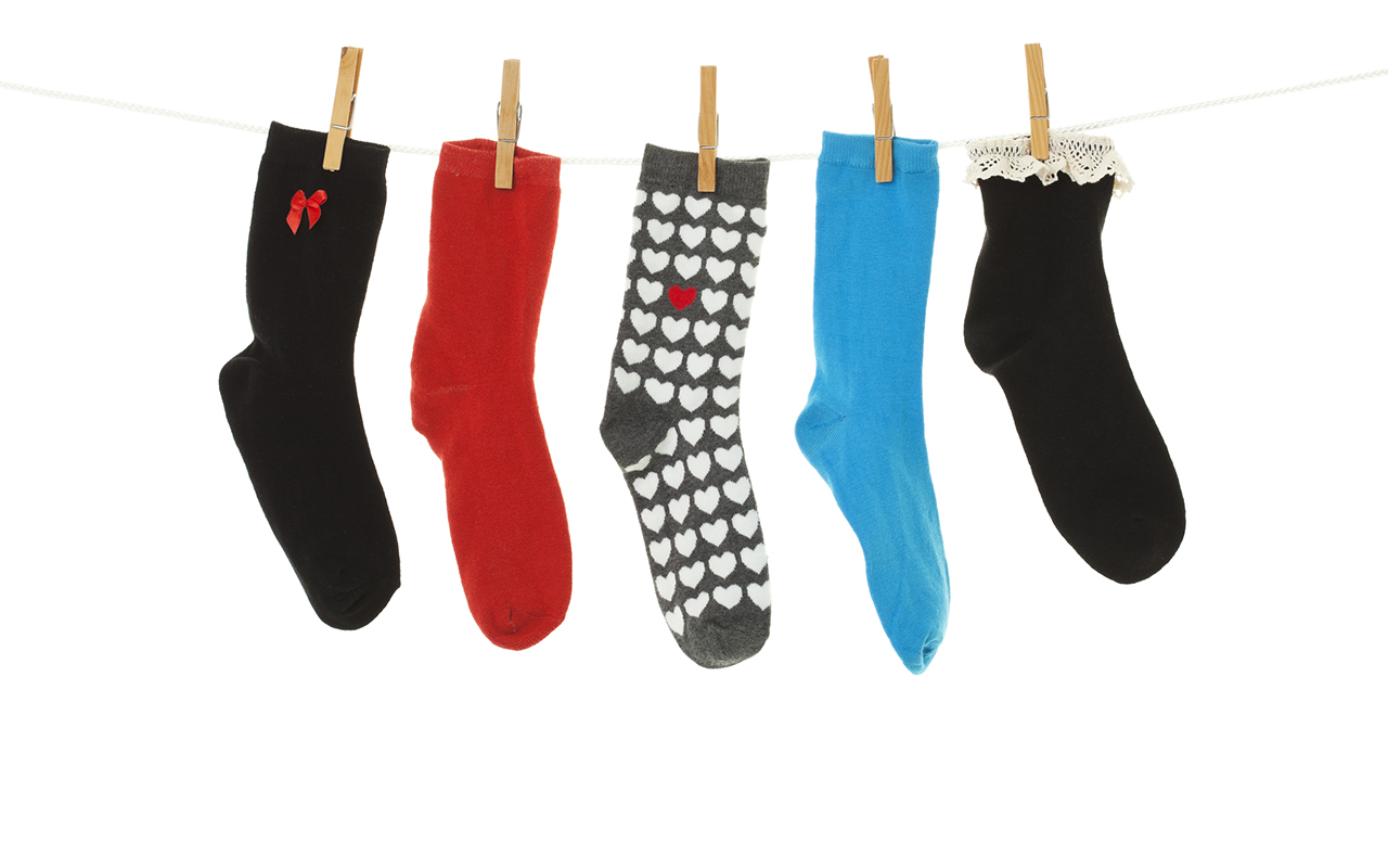 22 Clever Ways to Save Money with Odd Socks