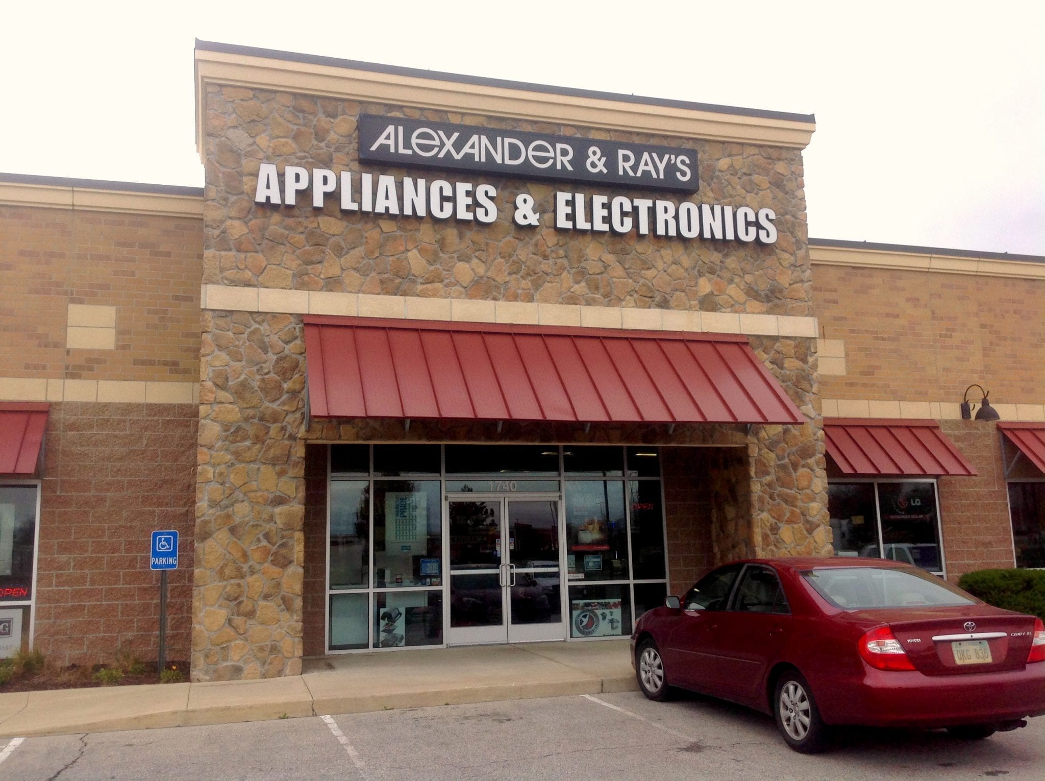 Speed Queen Small Business Saturday