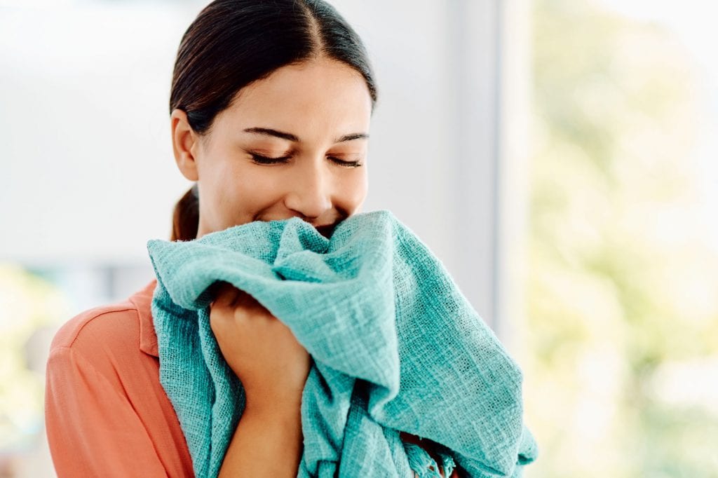 Speed Queen  Clothes Stink After Washing? Try These Tips for Cleaner-smelling  Laundry￼