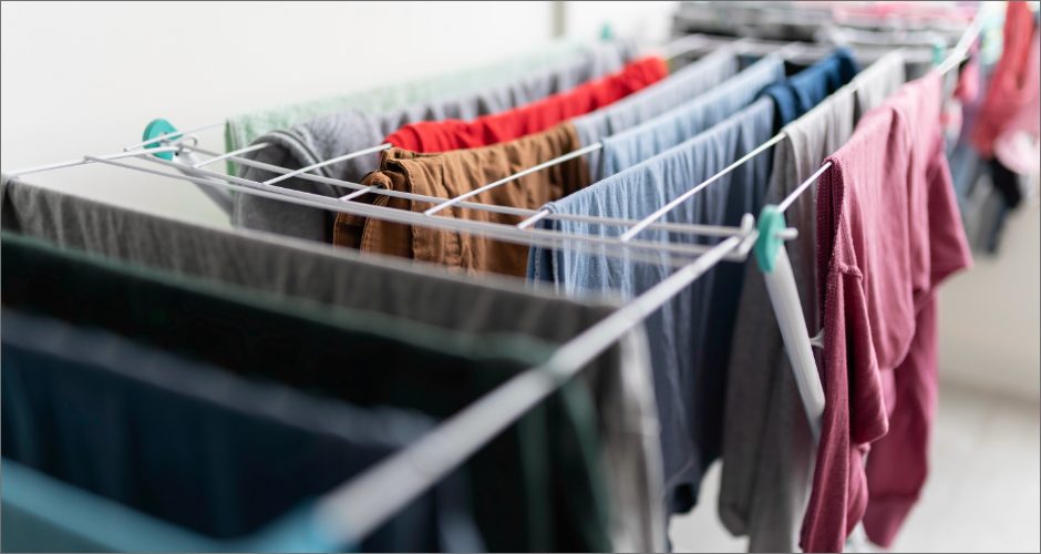 5 Unconventional Ways (and 1 Popular One) to Dry Clothes Without a Dryer￼